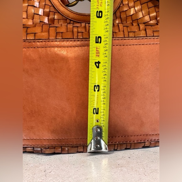 Cole Haan Woven Leather Hobo Bag Tan Cognac Handbag Boho Luxe - Picture 7 of 9